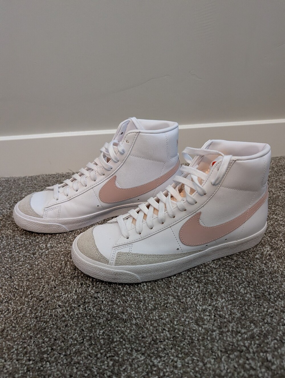 Nike Blazer Mid Women's Shoes - Picture 3 of 5